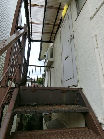 松戸市 常盤平西窪町戸建て 二世帯住居の玄関