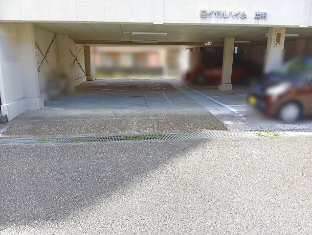 ロイヤルハイム鹿児の駐車場|駐車場です