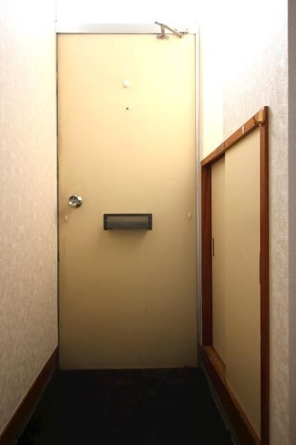 松嶋コーポの玄関