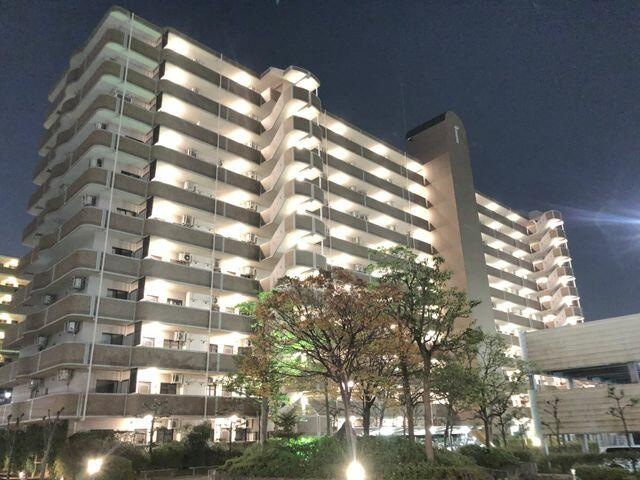 ロイヤルコート豊中弐番館の外観