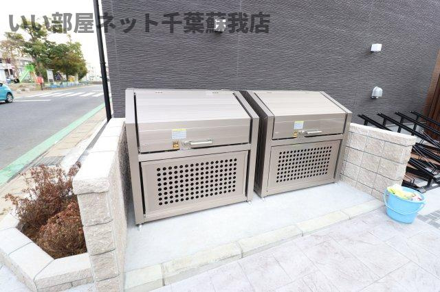 リブリ・若草 のその他共用部分|ゴミストッカー