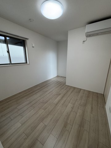 フジパレス忍ケ丘Ⅱ番館の洋室