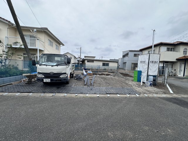 新築　前橋市駒形町1期　１号棟の駐車場|現地写真　駐車スペースは並列2台分可能です！
