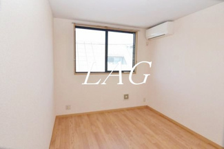 【居間・リビング】 | パルフラット町田 | 洋室のお部屋です。