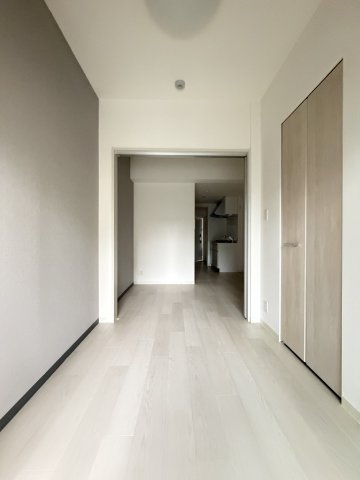 Dimora難波の居間・リビング