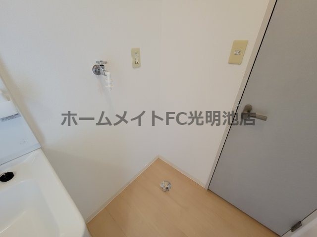フレグランス箕形の洗面所