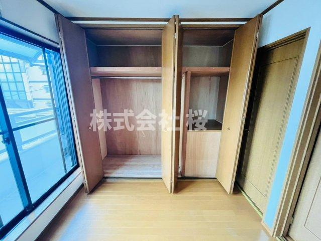 東淀川区豊里６丁目　中古戸建の収納|たっぷりとした収納スペースです