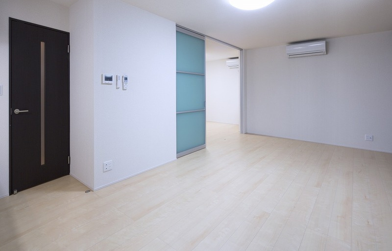 フジパレスKⅠ番館の居間・リビング