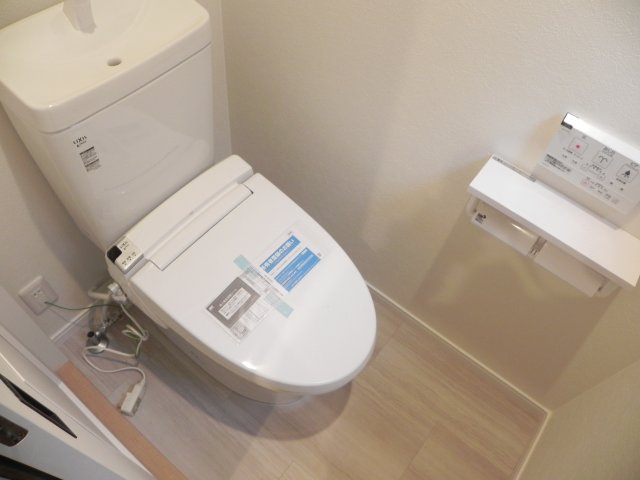 ＣＳ　ＧＡＲＤＥＮ　小川のトイレ