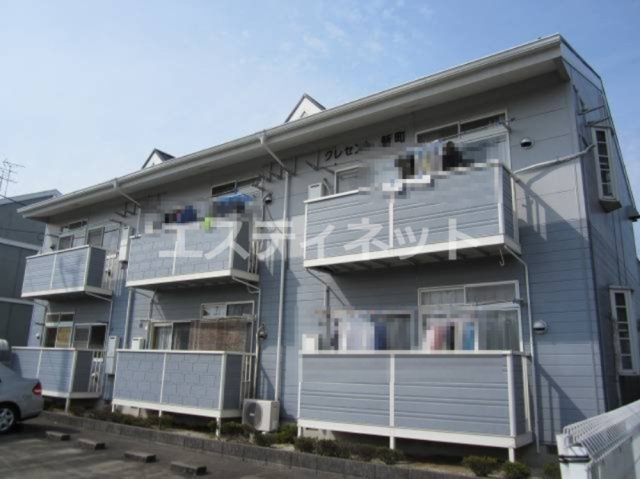 クレセント新町の外観