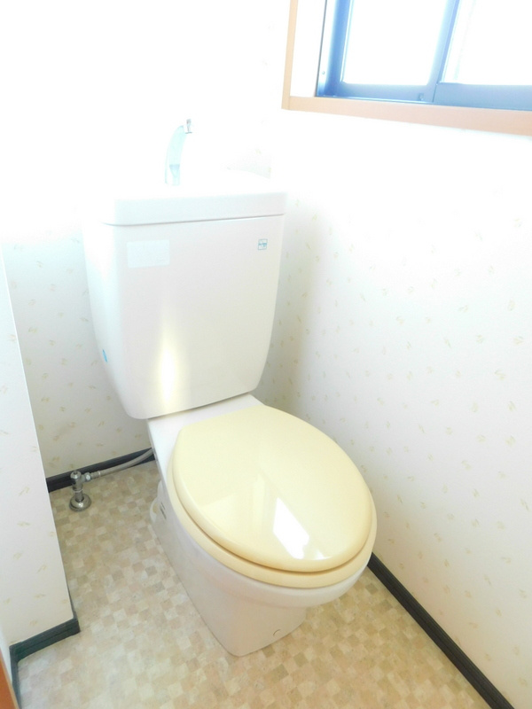 ラティーフKASIWAⅡのトイレ|落ち着いたトイレです