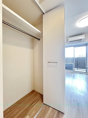 プレサンス大曽根駅前ファーストの収納