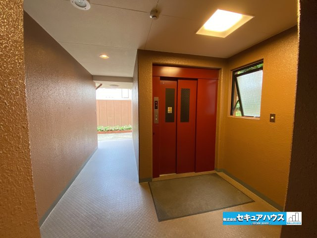 【中古マンション】ライオンズマンション笠寺公園のその他共用部分|【エレベーター】
事前予約にて現地ご見学いただけます！お気軽にお問い合わせください♪
■株式会社　セキュアハウス■　　　　　　　　　　　　