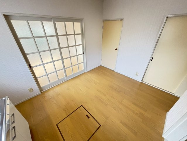 【居間・リビング】