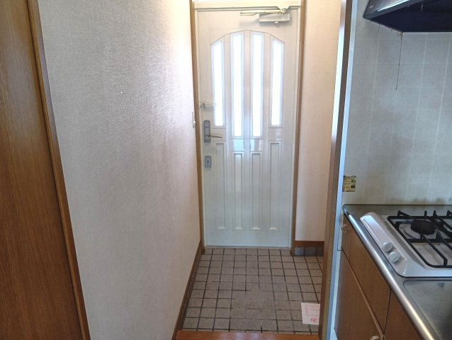 カーサ南万々の玄関|明るい玄関です