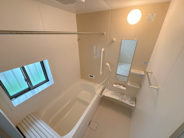 野田市中野台鹿島町2番の浴室
