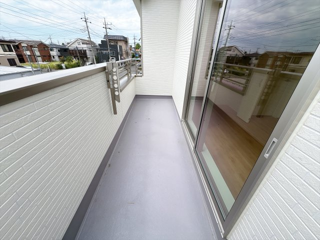 野田市中野台鹿島町2番のバルコニー