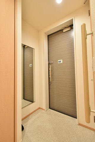 ハープアベニュー長岡京の玄関|同型参考写真