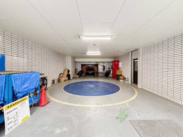 ビューシティ新宿御苑の駐車場|駐車場