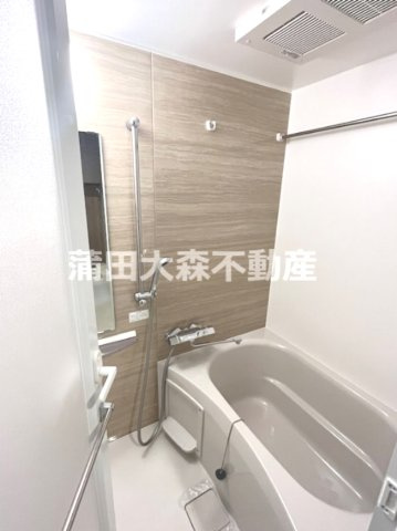 REALIZEレアライズ蒲田Ⅱの浴室|浴室乾燥機付きのバスルーム　お風呂