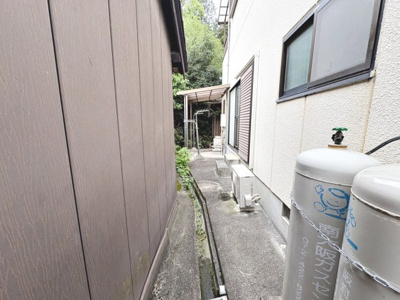 【その他】 | 仏並町　売土地 | 南海泉北線「和泉中央」駅までバス乗車２５分、バス停「神社前」まで徒歩２分♪バス停まで徒歩２分ですので、バスでの移動もしやすいです！