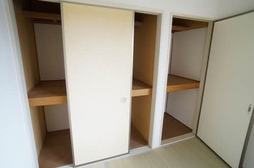 パークハイツ神子田Ａの収納
