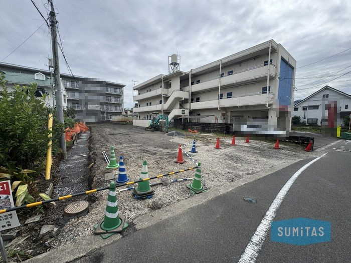 東温市志津川　２区画