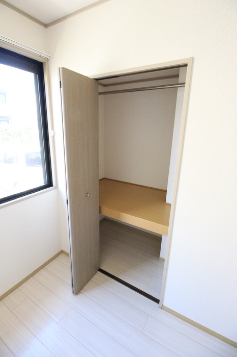 アークフラッツ　A棟の収納