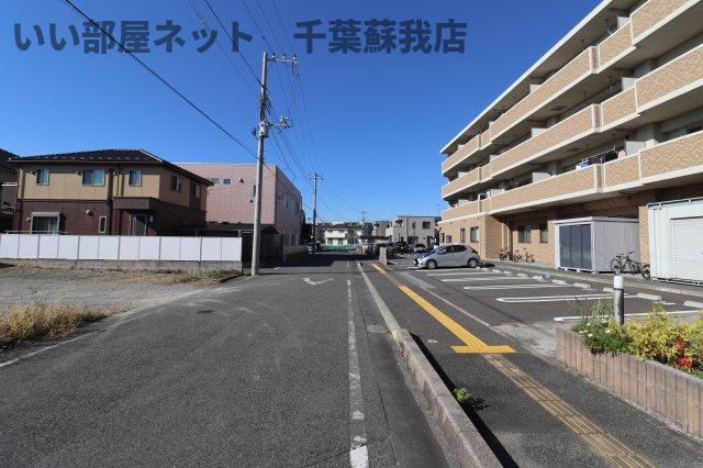 エクセレント・Ｔの周辺