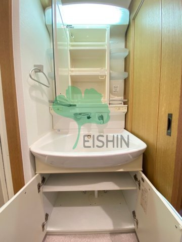 クリエート日赤通りの洗面所|シンプルで使いやすい洗面台です！