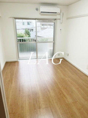 【居間・リビング】 | 第３三池ビル | 洋室のお部屋です。