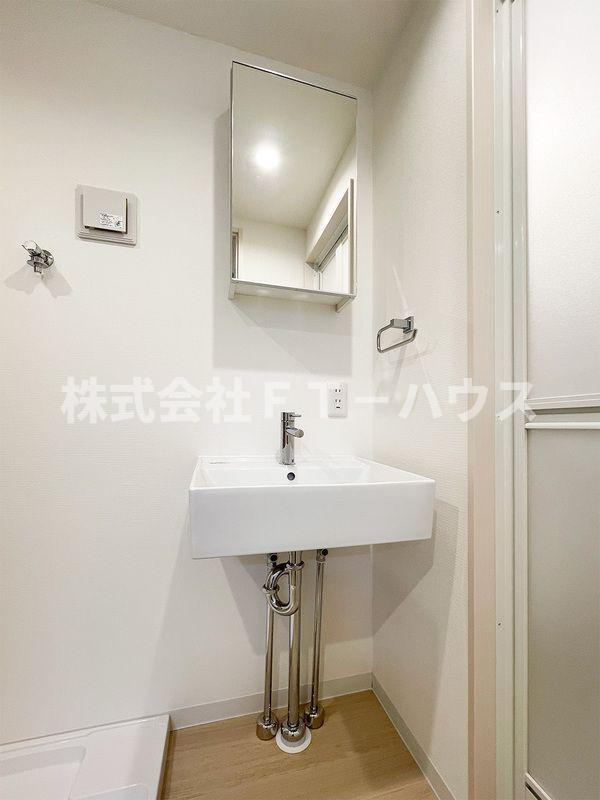 ラシクラス南行徳　の独立洗面台