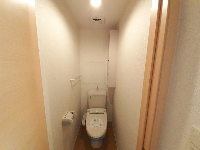 ヴィラ　モデルノのトイレ
