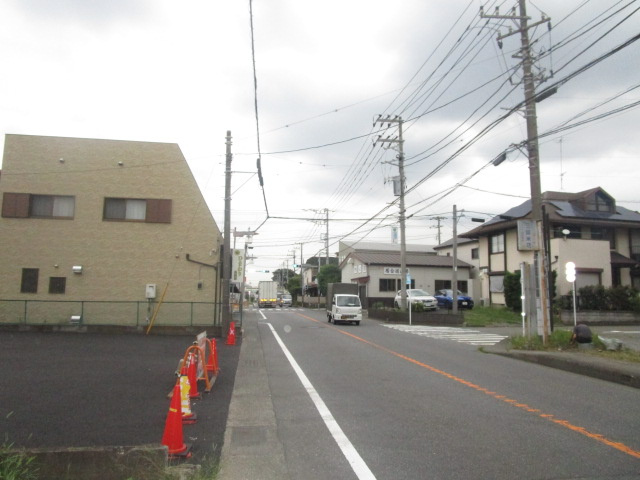 高座郡寒川町岡田６丁目の倉庫