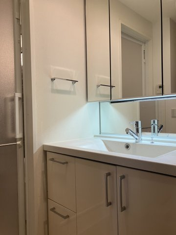 アークレジデンス梅田北の独立洗面台