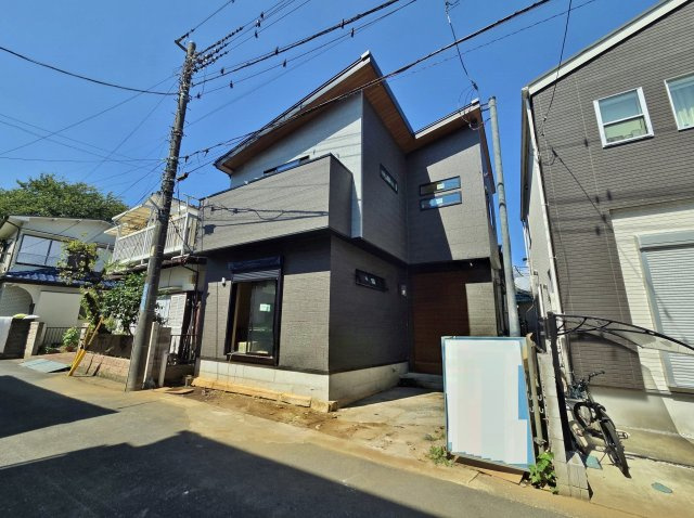 朝霞市三原2丁目 限定1棟の外観|【朝霞台駅・北朝霞徒歩11分！　南向きで陽当り良好♪♪　2階建　広々4LDK　ZEH水準】
ご見学も可能です
お気軽にお問い合わせください