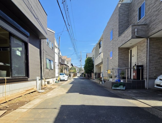 朝霞市三原2丁目 限定1棟の前面道路含む現地写真|南向き道路に面し陽当り・風通し良好です♪♪
是非現地にて実際にご見学ください