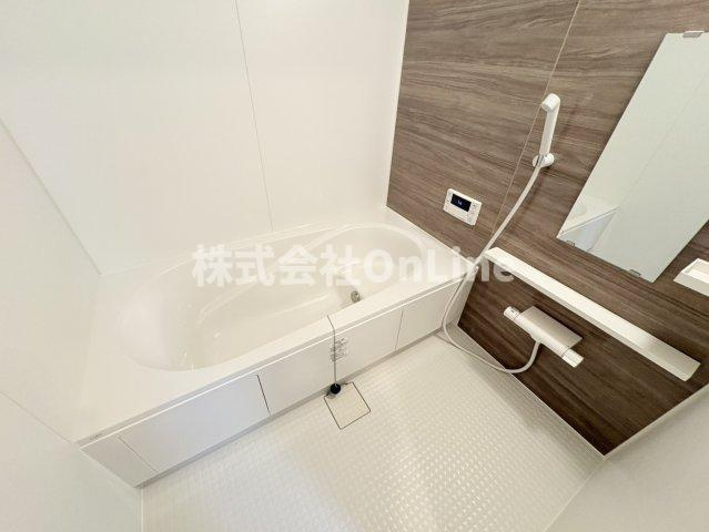 アークグレイス源氏ケ丘の浴室
