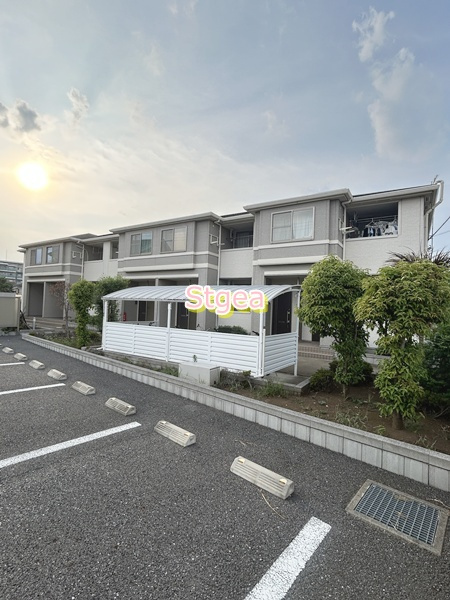 ルーチェの駐車場