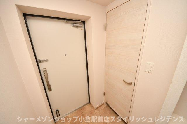 赤坂リプルの玄関
