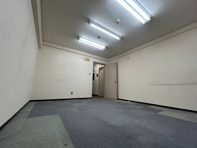 第６松屋ビルの内装
