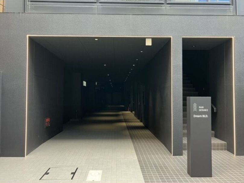 大阪市中央区瓦町２丁目の事務所の駐車場