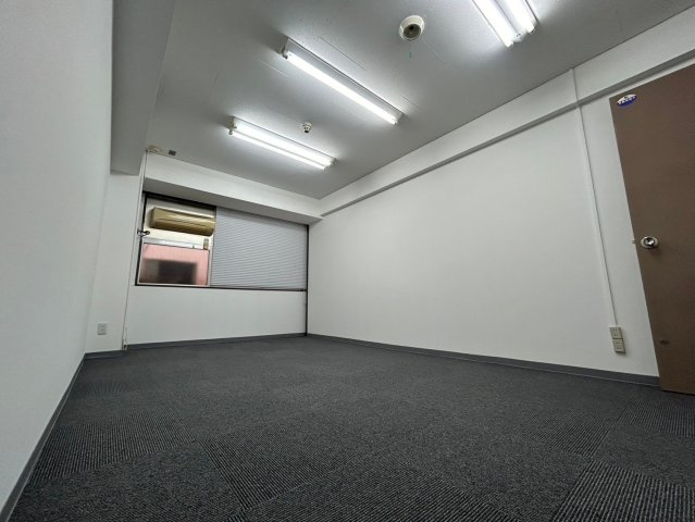 第６松屋ビルの内装