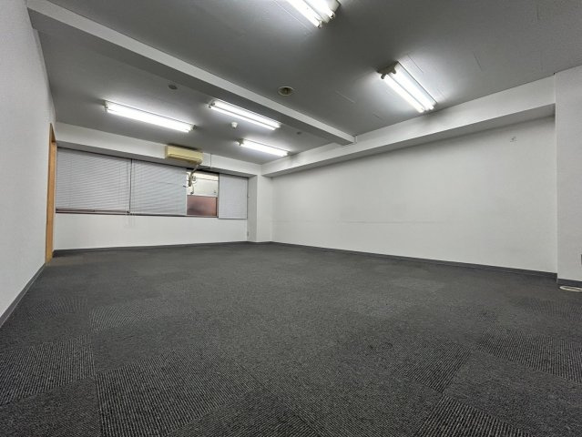 第６松屋ビルの内装