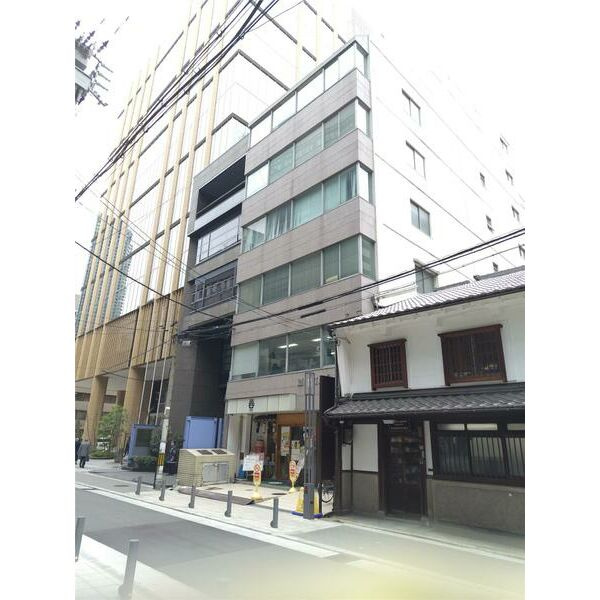 道修町ビルディングの外観