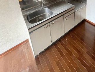 江戸川区篠崎町７丁目のアパートのキッチン