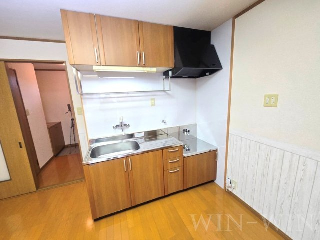メゾンKのキッチン|イメージ（同建物内別部屋の写真です）