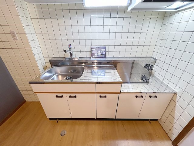 コーポハシグチのキッチン|きれいなキッチンです