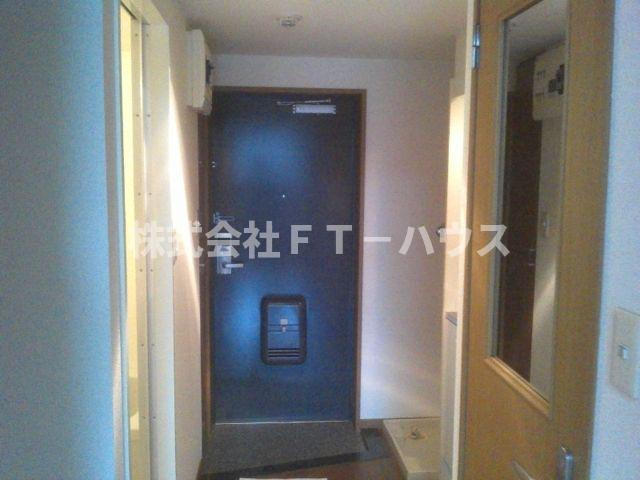 グランピーノ妙典(D-013)の玄関
