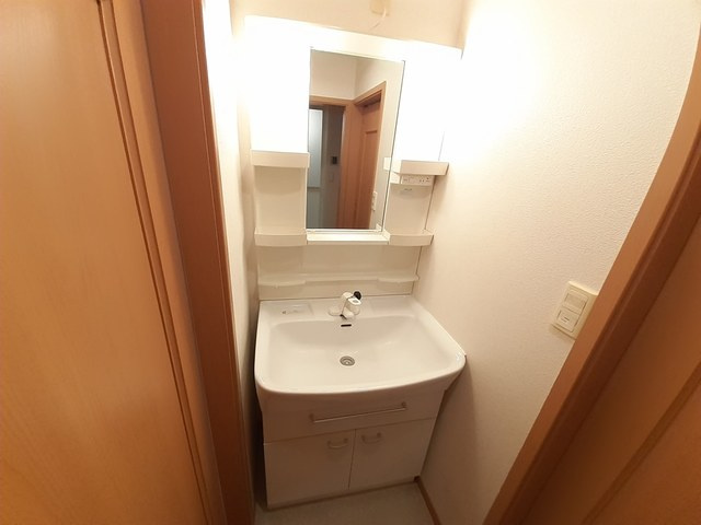 ハーベストヒル　Ｃの独立洗面台|洗面所